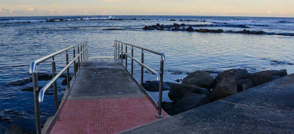 Los Charcones a přírodní koupaliště na ostrově Gran Canaria 