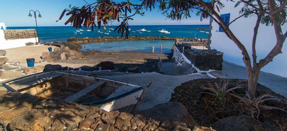 Koupaliště Punta Mujeres a přírodní koupaliště na ostrově Lanzarote 