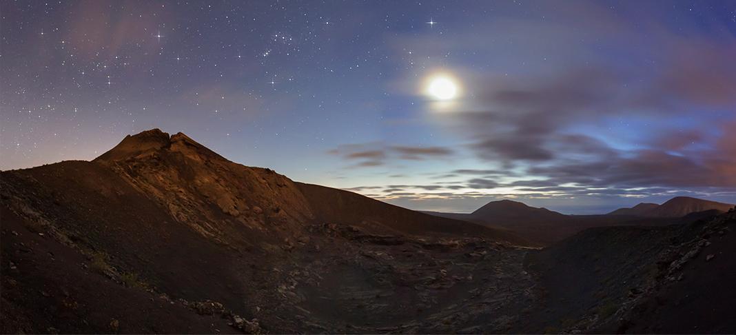 Vista nocturna del Parque Nacional del Teide