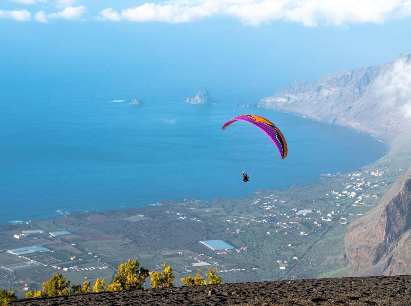 Abril - Parapente