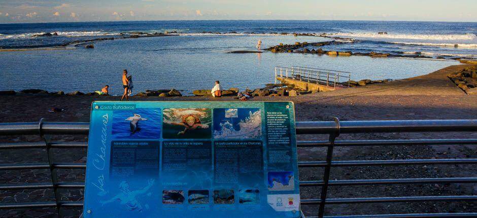 Los Charcones a přírodní koupaliště na ostrově Gran Canaria 